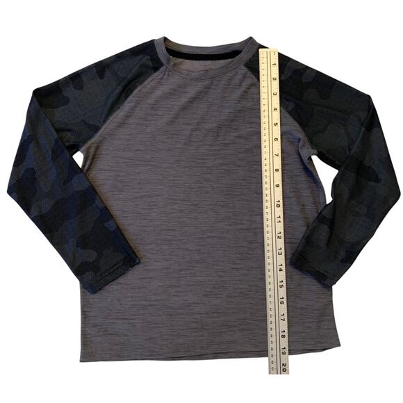 Bundle of 5 Boys Long Sleeve Shirts Youth Size Small Medium 8 Black Gray Sporty - Picture 11 of 16